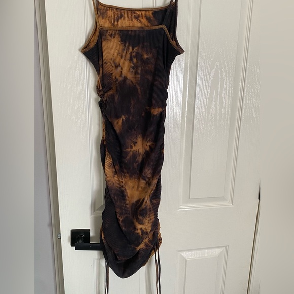 🖤Acid Wash Body Fitting Dress🖤 - Picture 7 of 7